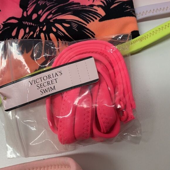 🔥VICTORIA SECRET SWIMSUIT 2 pc top 34B push-up bottom medium  New #7 - Picture 4 of 8